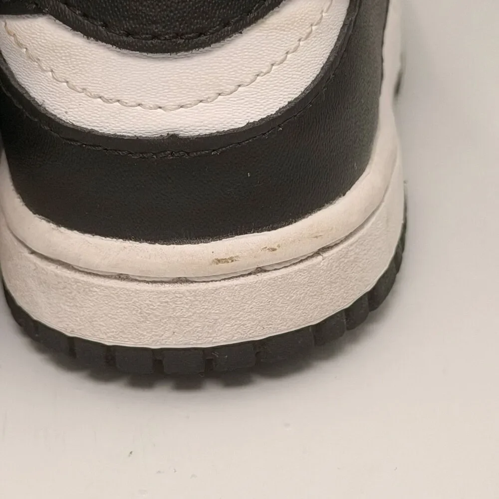 Nike Dunk Low Panda Black White Toddler Size 8C CW1589-100 Kids Sneakers